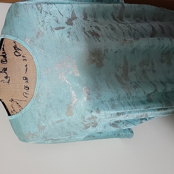 Large blue lularoe elegant Irma. Like new - Picture 2 of 3